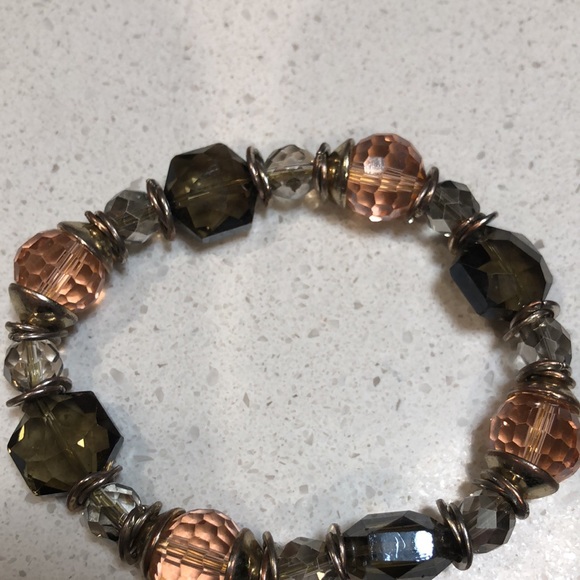 Beautiful Cache’ bracelet - Picture 3 of 4